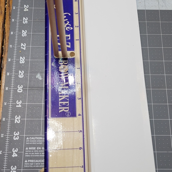 Deluxe EZ Bow Maker with Wooden Dowel - Blue Accent - Picture 4 of 5